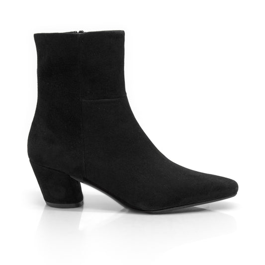 Figini - Tapered-toe ankle boots in black suede with a 5 cm heel