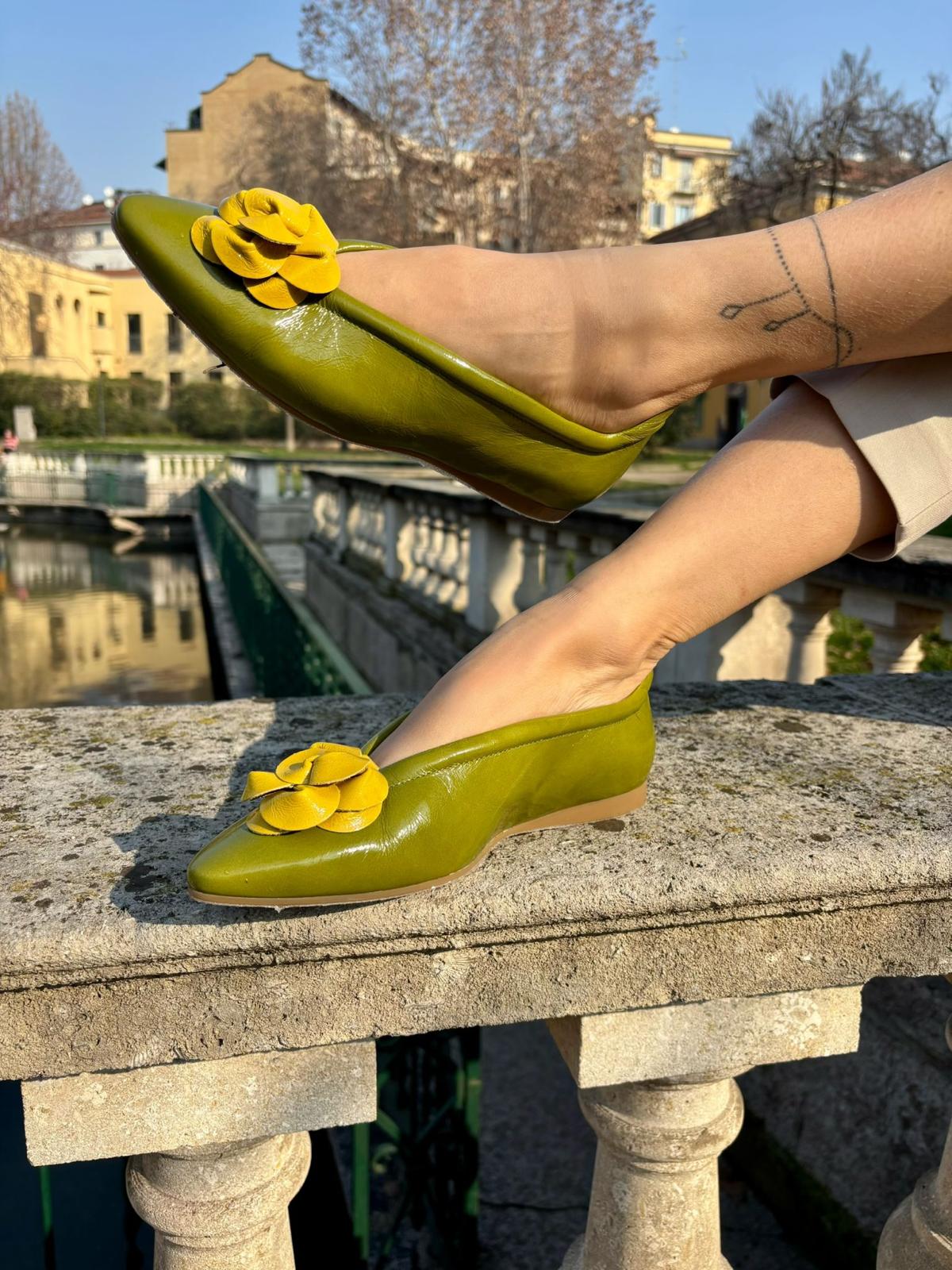 Figini - Ballerine flex con fiore in vernice verde e gialla - Figini Milano
