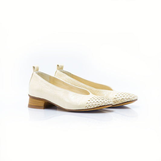 Figini - Décolleté con punta intrecciata e tacco 3 cm in vernice Beige - Figini Milano