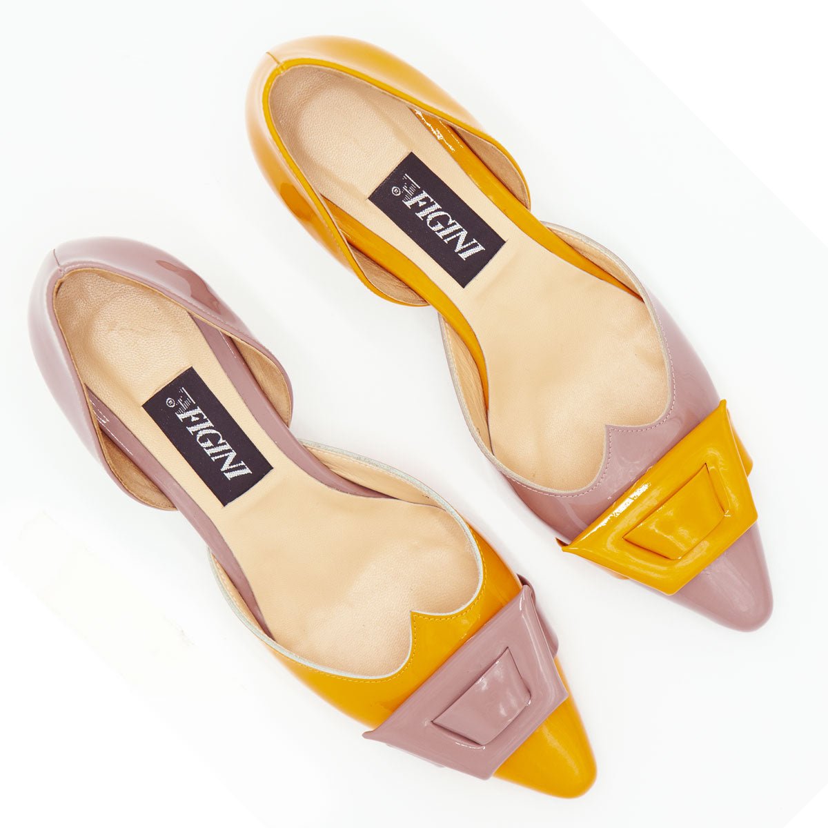 Figini - Décolleté D'Orsay asimmetriche con tacco 5 cm in vernice ocra - mocha mousse - Figini Milano