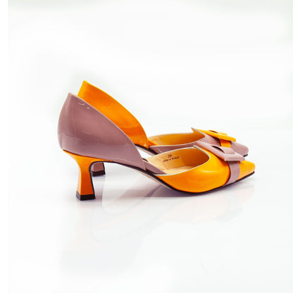 Figini - Décolleté D'Orsay asimmetriche con tacco 5 cm in vernice ocra - mocha mousse - Figini Milano