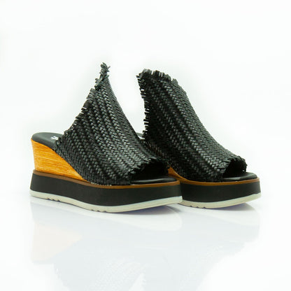 Figini - Sandali Ciabatte platform in pelle intrecciata nero - Figini Milano