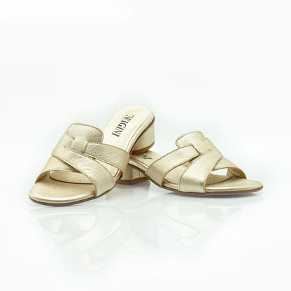 Figini - Sandali ciabattine a fasce incrociate in nappa platino - Figini Milano