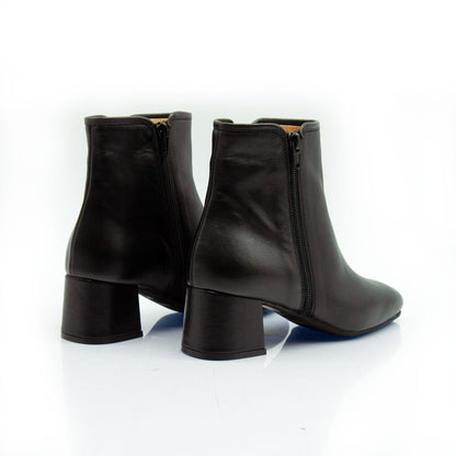 Figini - Stivaletti con zip e tacco 5 cm in vitello nero - Figini Milano