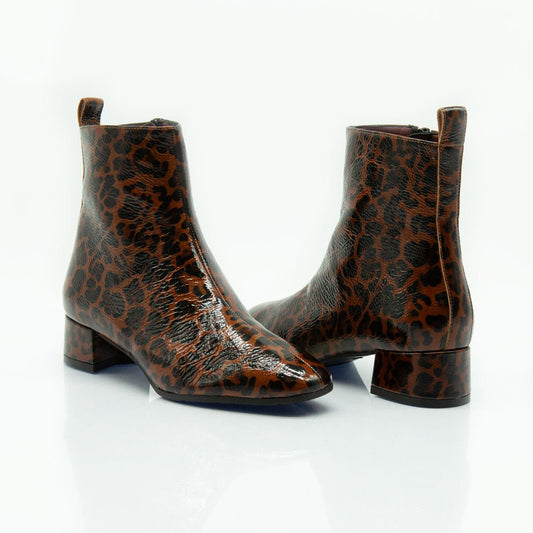 Figini - Stivaletto con tacco di 4 cm in vernice maculata - Figini Milano