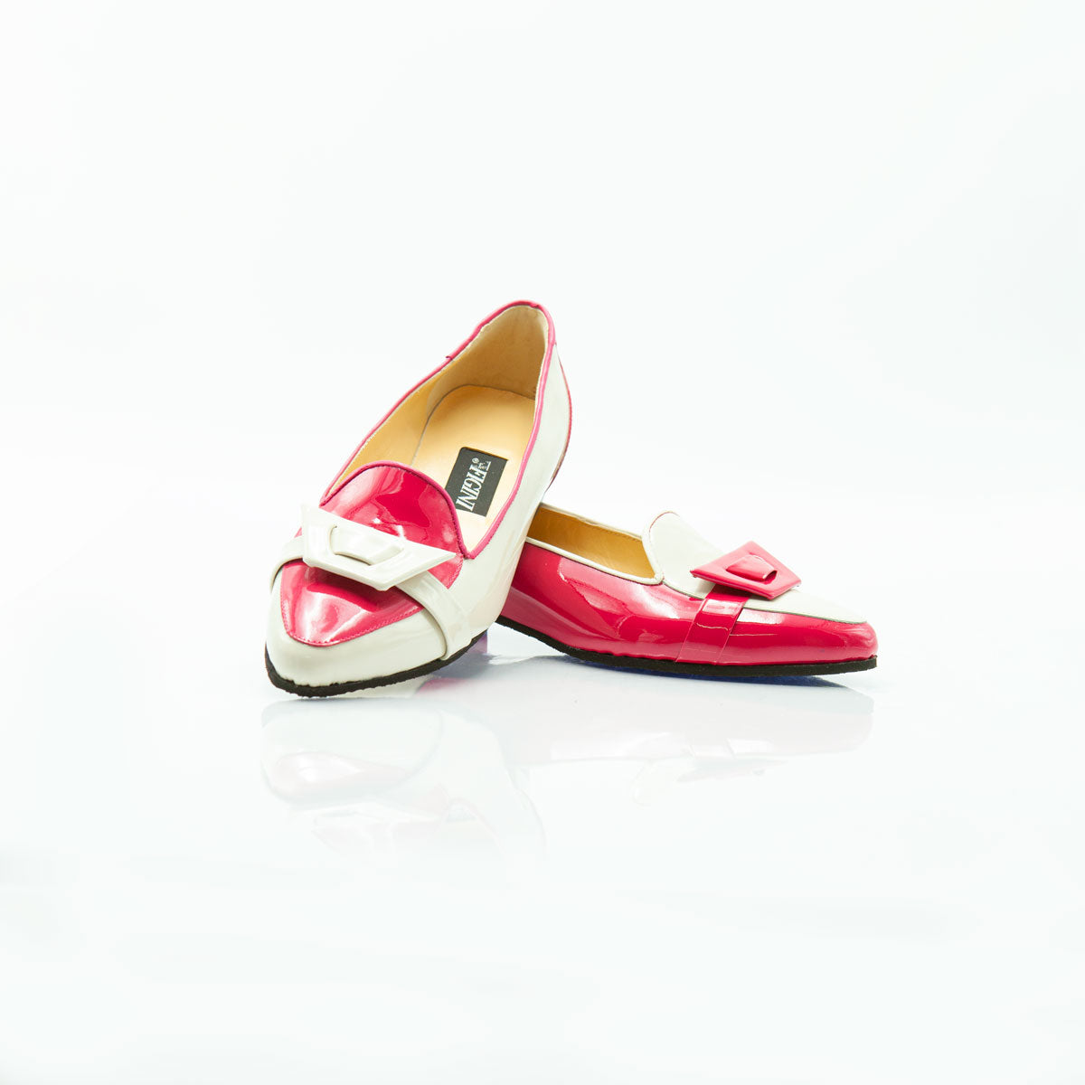 Figini - Asymmetrical loafers with buckle and 2 cm heel in beige strawberry patent leather