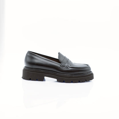 Figini- Black Chunky Loafer in abrasive leather